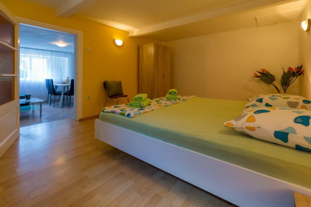 Apartment Dvorska Crikvenica Exterior photo